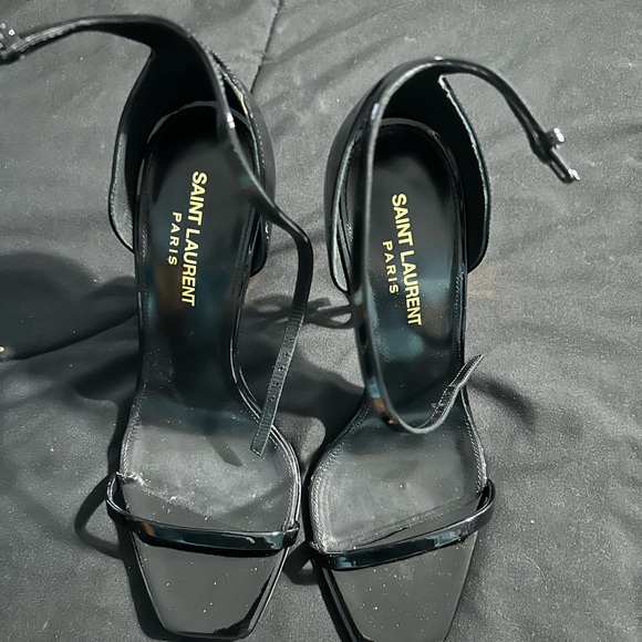 Opyum YSL Logo-Heel Sandals with Golden Hardware 110mm - Picture 3 of 5